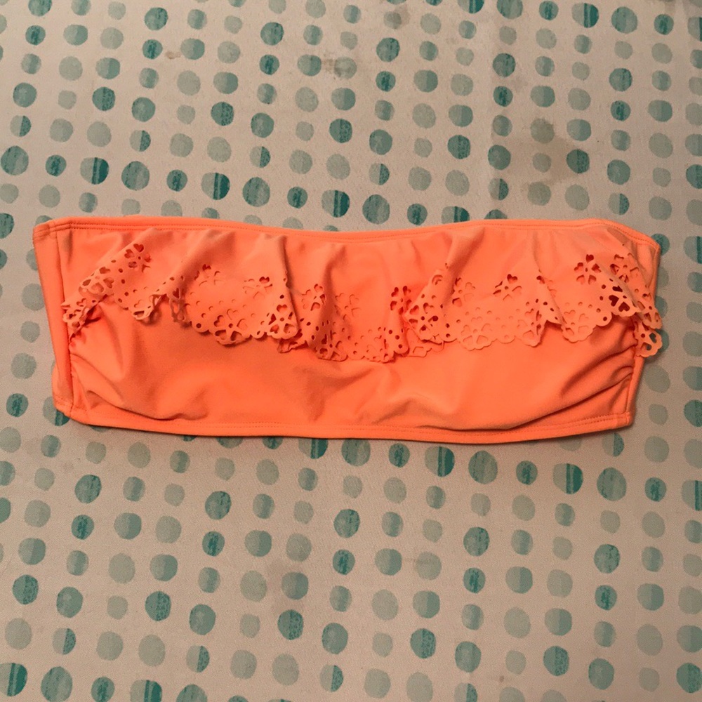 Bandeau bikini top